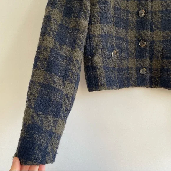 Vintage Wool Plaid Cropped Jacket - Picture 4 of 12